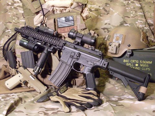 ASG M4 SOPMOD della Tokio Marui per softair