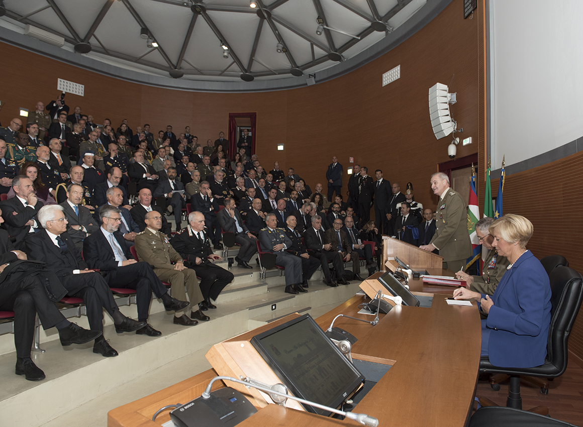 cerimonia-di-apertura-dellanno-accademico-2016-2017-del-centro-alti-studi-per-la-difesa