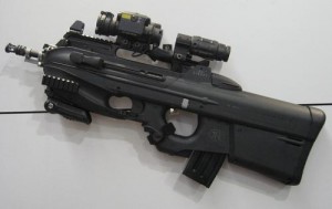 FN F2000 Tactical accessoriato 
