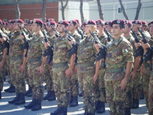 Paracadutisti della Brigata Folgore dell'Esercito Italiano