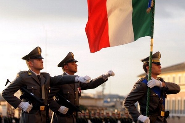 Members of the Italian Guardia di Finanz