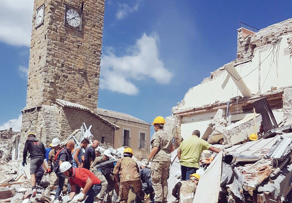 Terremoto in tempo reale, mobilitato l'Esercito con mezzi speciali