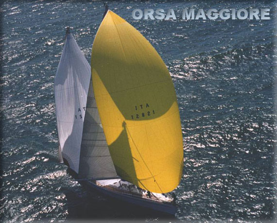 nave-scuola-a-vela-marina-militare-orsa-maggiore