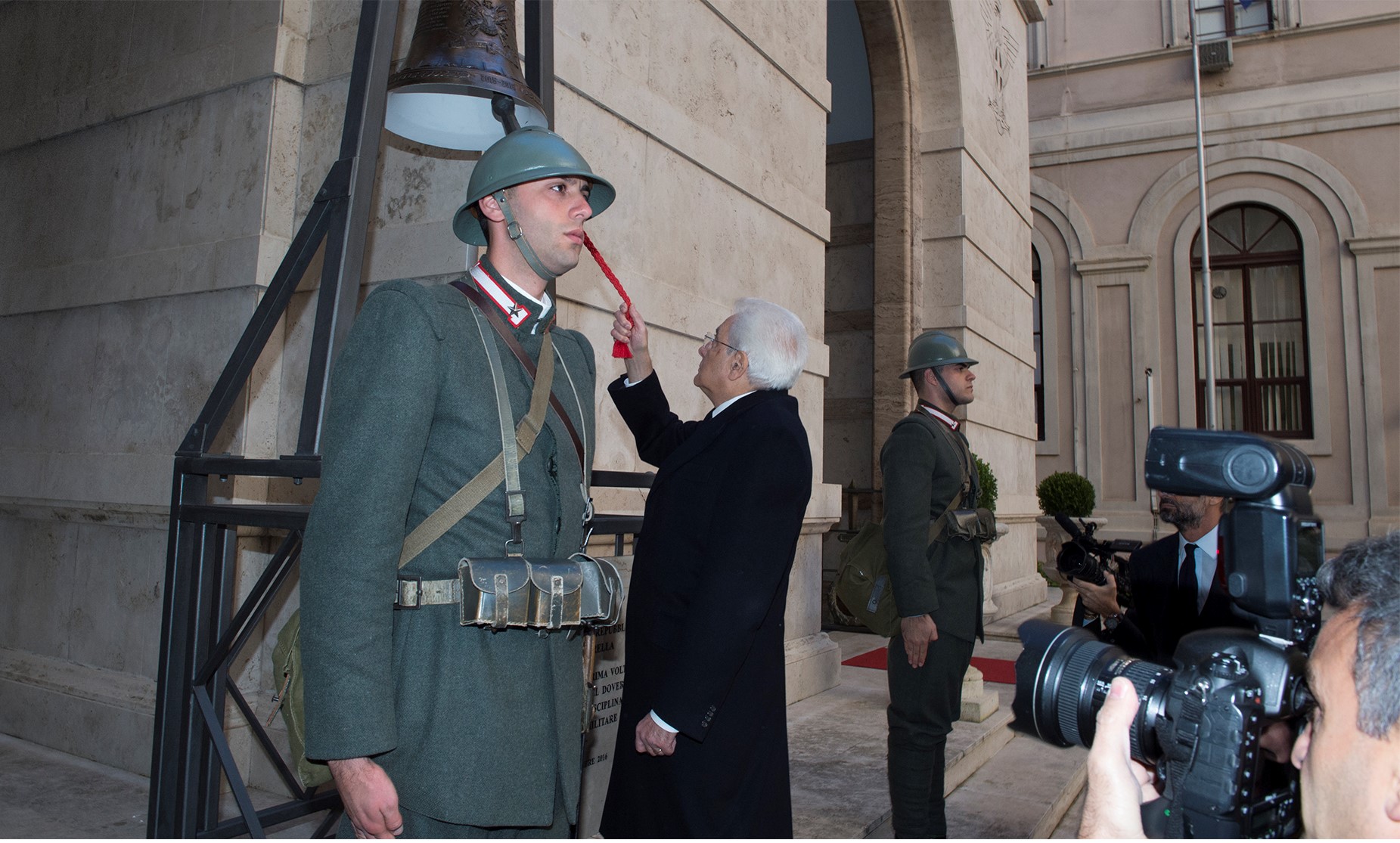 Capo di Stato Maggiore della Difesa, Generale Claudio Graziano e il Capo di Stato Maggiore dell’Esercito, Generale Danilo Errico.