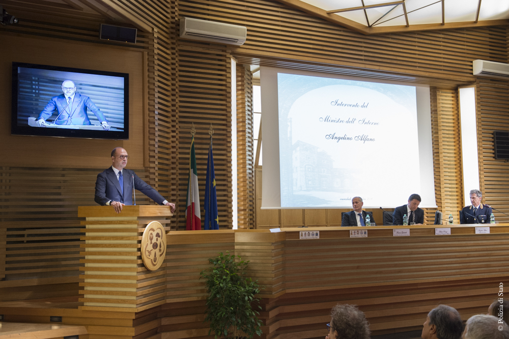 intervento-ministro-interno-alfano-inaugurazione-scuola-polizia