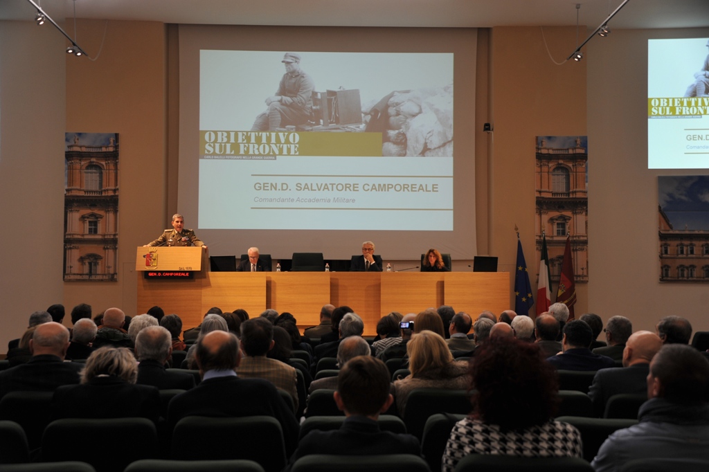 obiettivo-sul-fronte-un-momento-della-presentazione